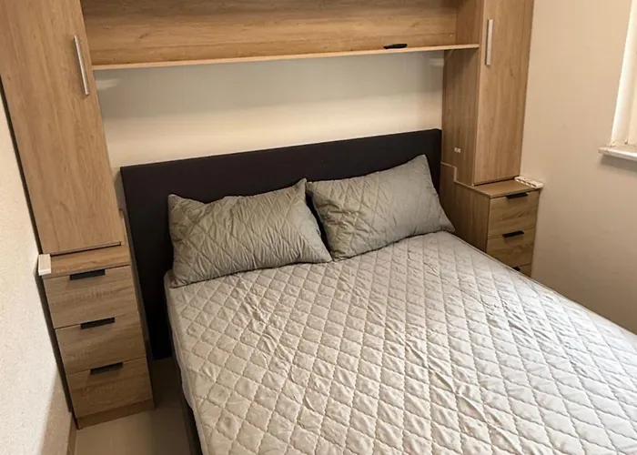 Elia Διαμέρισμα *